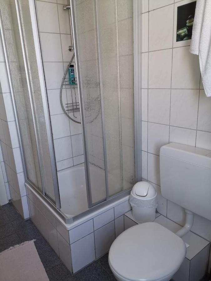 Ferienwohnung Harmonie 45 M2 Solingen Bagian luar foto