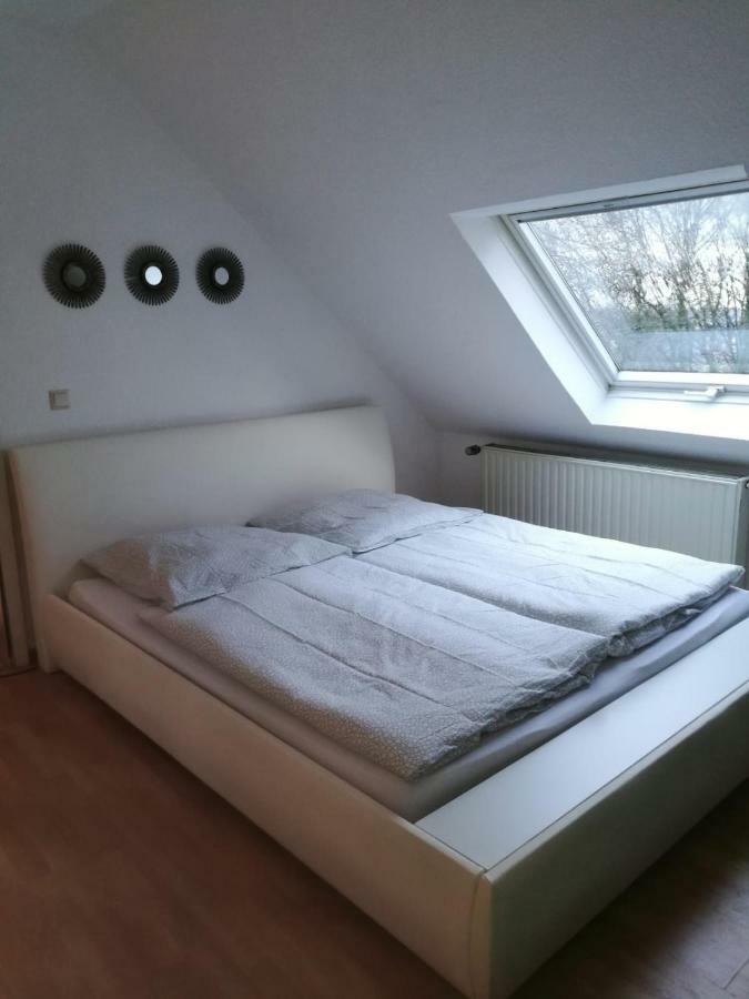 Ferienwohnung Harmonie 45 M2 Solingen Bagian luar foto